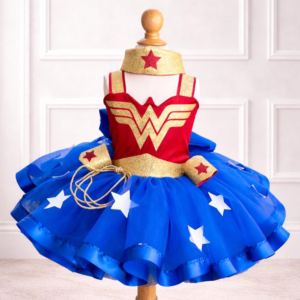 green emerald velvet dress Amazon.com: Wonder Woman Dress Cosplay Women Red OR Blue Ladies Dress Up  Outfit Small : Clothing, Shoes & Jewelry main image 0