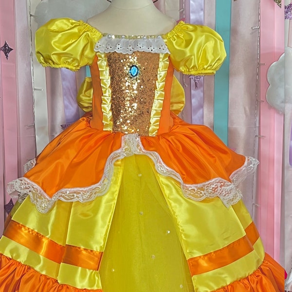 Princess Daisy - Etsy