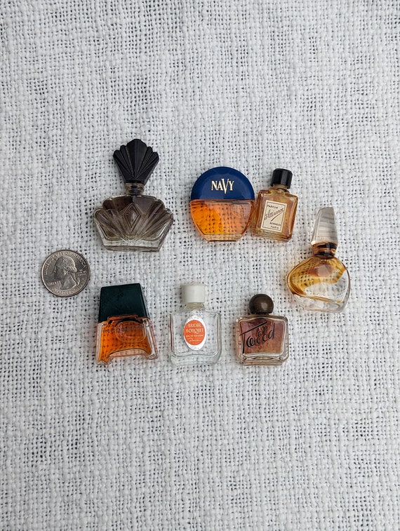 7 mini vintage perfume bottles