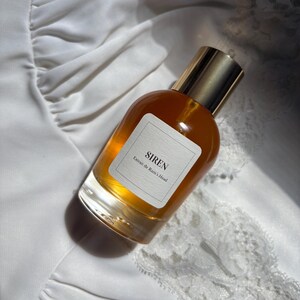 Siren Parfum – Aphrodisiac Floral Perfume with Orange, Jasmine, Vanilla, Myrrh & Musk