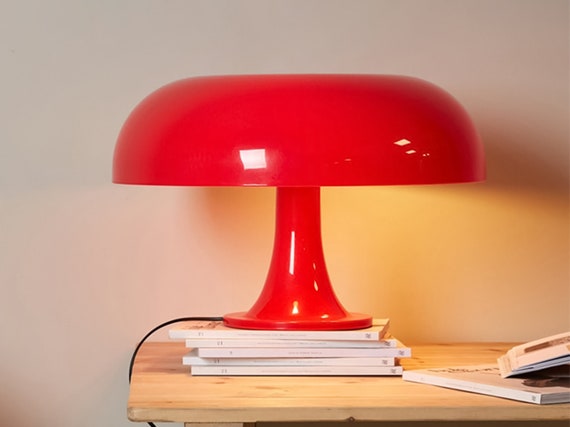 Orange Retro Pilz Lampe, Italienische Minimalistische Design