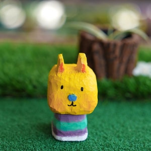 Cute Rabbit Wood Figure, Painted Wooden Carved, Handmade Wood Carving, Moon Rabbit, Decoration Figure, Desk Home Decor