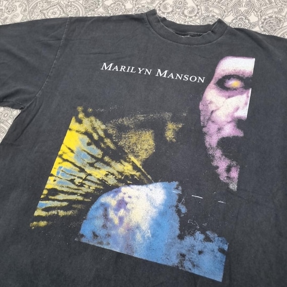 Vintage Marilyn Manson Shirt XL Antichrist Superstar Graphic