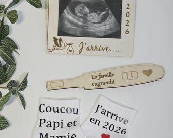 Spersonalizowane pudełko z informacją o ciąży / informacja o ciąży dla babci / informacja o ciąży dla dziadka / skarpetki / magnes w ramce i test ciążowy