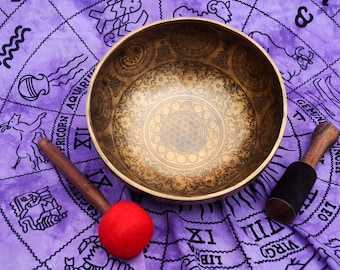 Moon life cycle carved Handmade singing bowl-10 inches Diameter fine quality Himalayan singing bowl-Singing bowl for Chakra Healing