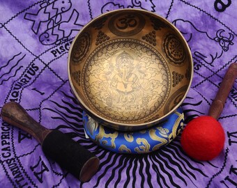 7 inches Diameter Ganesh carved singign bowl-Tibetan singing bowl-Meditation singing bow-Singing bowl for yoga and Chakra healing-Nepal