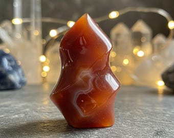 Carnelian Crystal Flame - Natural Red Agate Flame Tower - Carnelian Gemstone Collection Healing Crystal Home Decoration Mineral Specimen