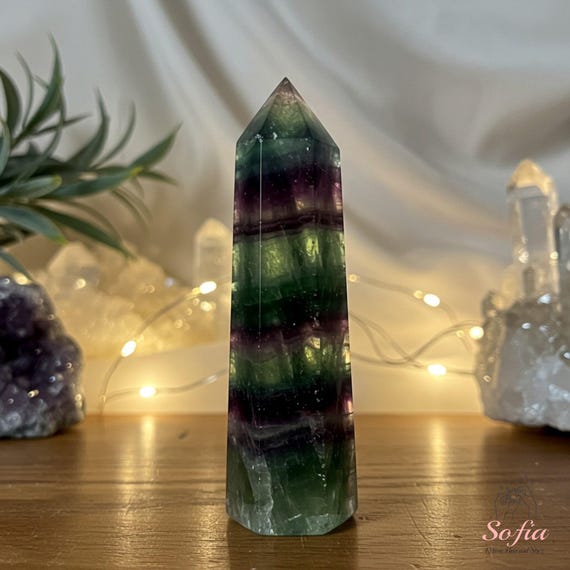 Torre Di Fluorite Arcobaleno Di Grado AAA, Fluorite Verde Viola, Qualità Gemma, Cristallo Curativo Per La Casa, 124 G - Italia - Foto 10
