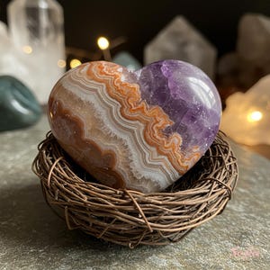 Amethyst Lace Agate Heart - Amethyst Crystal Heart - Healing Stone Lace Agate Tumble Home Decoration Mineral Specimen, Worry Stone