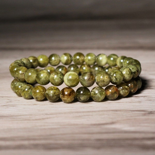 Grossular Green Garnet Stone Bracelet - Natural Green Garnet Gemstone Stretch Bracelet - Spiritual Healing Bracelet Valentine's Day Gift