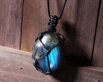 Natural Labradorite Stone Pendant - Blue Labradorite Crystal Wrap Necklace - Labradorite Charm Necklace Amulet Gift for her, gift for him