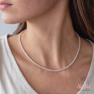 Gargantilla de selenita, collar de cuentas de piedra, gargantilla de cristal de espato satinado, collar de selenita, collar de piedra de nacimiento, joyería delicada, regalo para ella