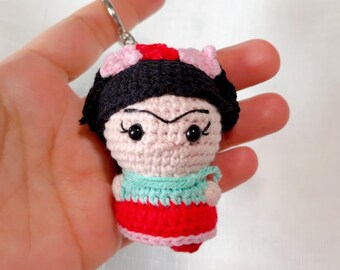 Handmade Crochet Frida Kahlo Doll Keychain, Iconic Mexican Artist Bag Charm, Floral Crown Painter Amigurumi Accessory, Boho Art Lover Gift
