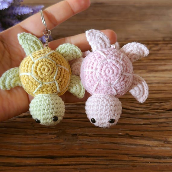 Crochet Sea Turtle Amigurumi, Handmade Bag Charm, Ocean Animal Gift Cotton Yarn Keyring, Backpack Charm, Beach Lover Gift, Marine Life Decor