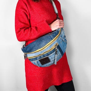 Crossbody Bag XL Sling Bag Denim Crossbody Bag Denim Bag Upcycled Sling Bag Recycle Jean Bag Eco Friendly Gifts Sustainable Gifts