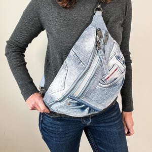 Crossbody Bag XL Sling Bag Denim Crossbody Bag Denim Bag Upcycled Sling Bag Recycle Jean Bag Eco Friendly Gifts Sustainable Gifts