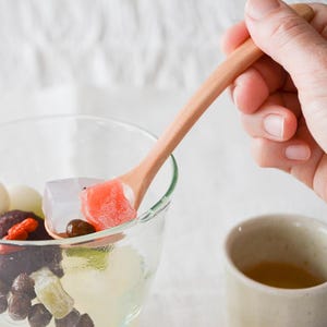 Dessertlöffel aus Holz, ARCH, japanische Kirschbirke, handgefertigt in Japan