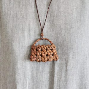 Bag Pendant Necklace for Natural Style Jewelry Japanese Woven Vine Mini Bag Necklace