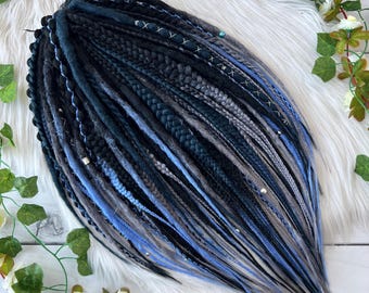 Short Blue Black Dreadlock Set – 50 Synthetic Dreads, 40–50 cm