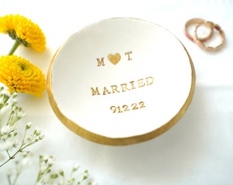 Personalized Wedding Ring Dish, Jewelry Dish, Anniversary Gift, Custom Ring Dish, Gift For Her, Initial Ring Dish, Bridesmaid Gift