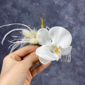 Peine de novia, peine de boda, peine blanco, peine floral para novia, tocado de boda, tocado floral, peine blanco de boda, peine de fiesta