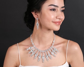 Crystal Bridal Jewelry Set, Elegant Wedding Necklace and Earrings