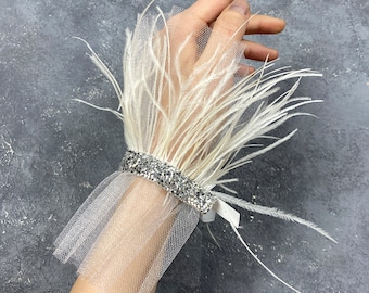 Tulle Bridal Gloves with Crystal Detail, Evening Gloves