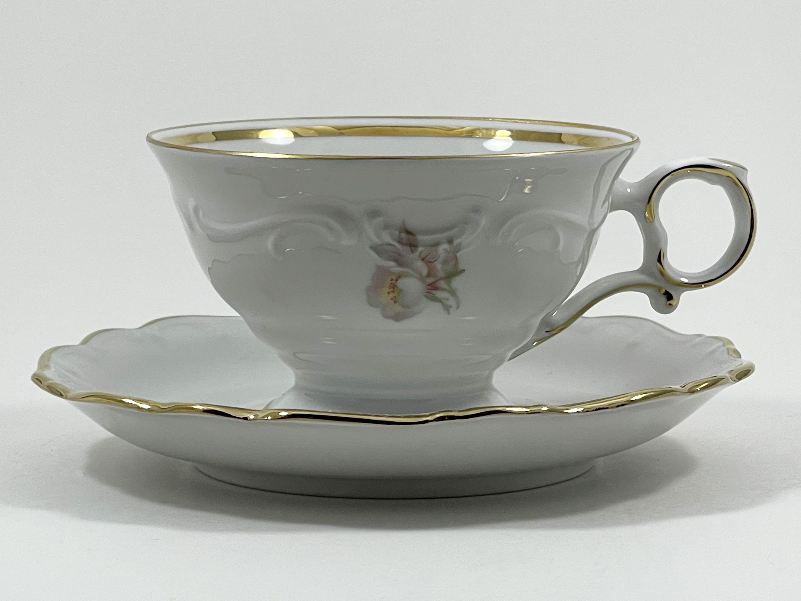 Schumann Arzberg Bavarian Golden Crown Briar Rose Tea Cup & Saucer - Etsy