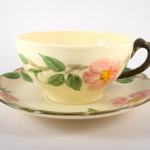 Desert Rose (USA Backstamp) Cups & Saucers by Franciscan (1941 - 1984) -  Set of 4