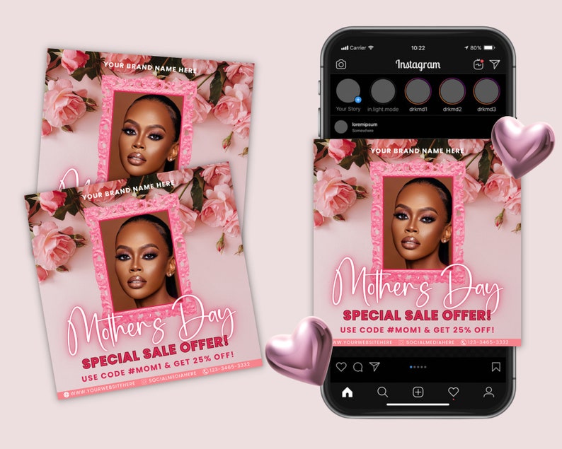 Op de afbeelding: Roze en witte bloemenachtergrond met een ingelijst portret van een vrouw. De tekst "Mother's Day Special Sale Offer! Use code #MOMI & get 25% off!" wordt onder het portret weergegeven.