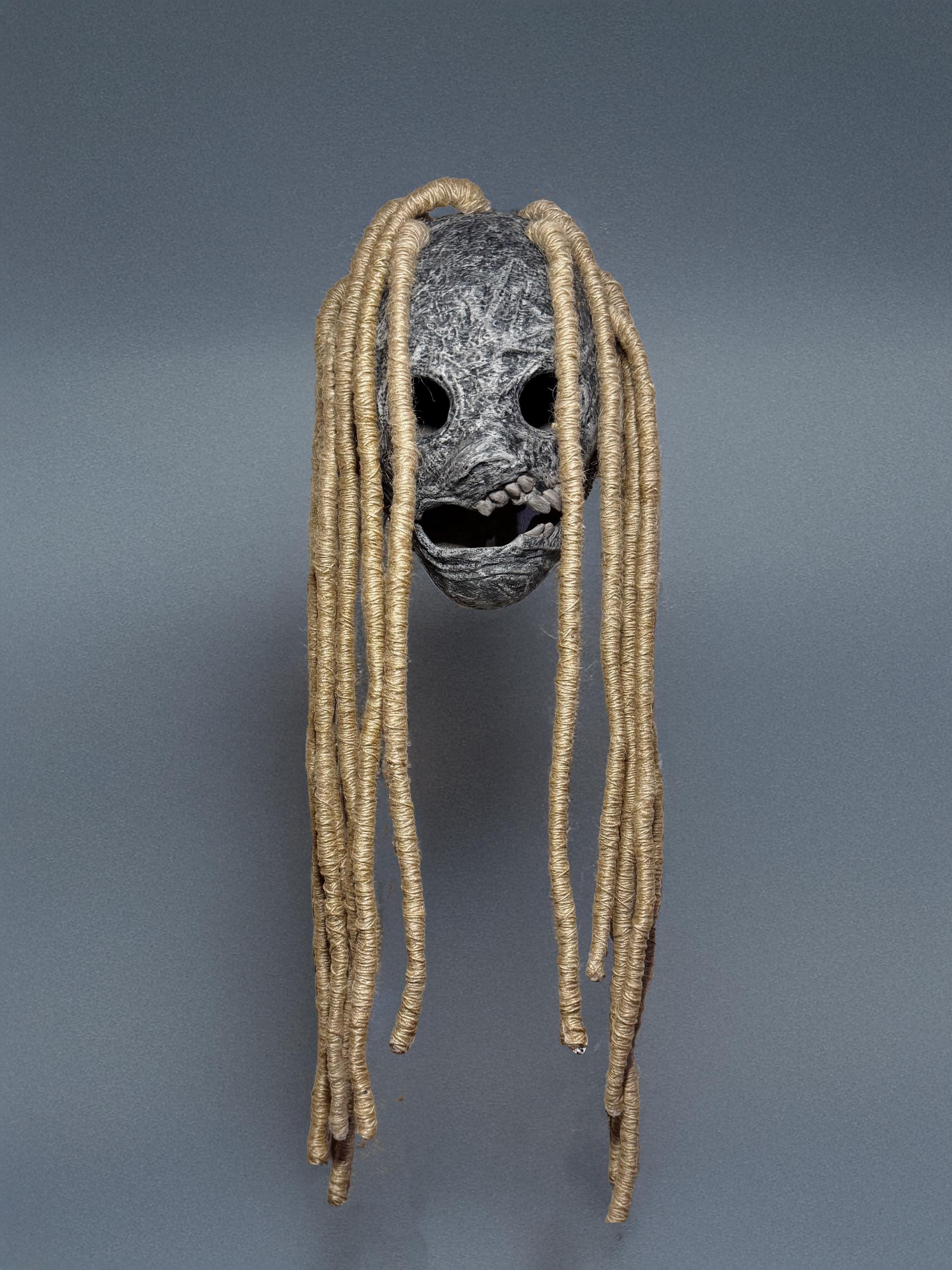 スリップノットのコリィ・テイラーのマスク：手作りのドレッドヘアの