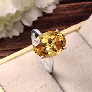 Ceylon Yellow Sapphire Ring Natural Sapphire Ring Oval Gemstone Ring, Gift For Her Statement Ring Wedding Ring 10x14 MM Christmas Jewelry