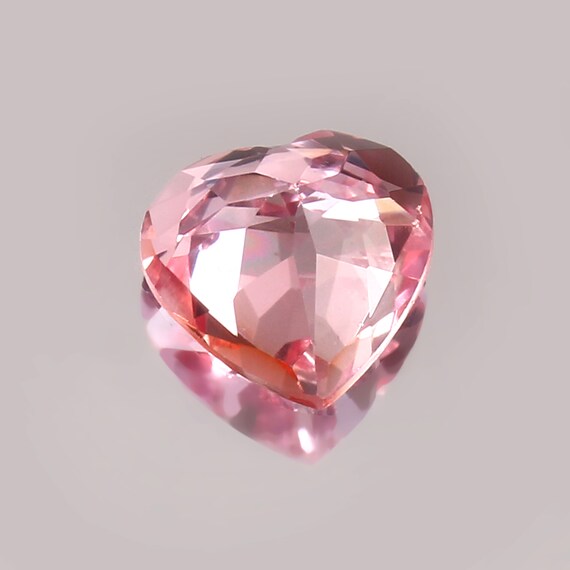 8 MM ハート モルガナイト ルース ジェムストーン: AAA ピンク