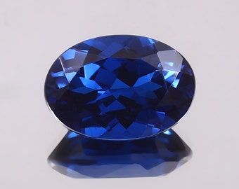 Natural Cornflower Blue Sapphire: 7.25 Carat Oval Cut Gemstone