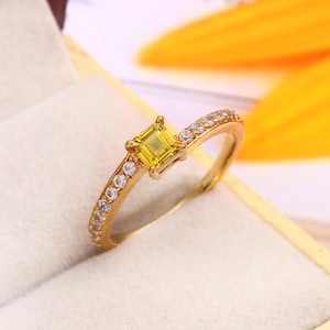 Ceylon Yellow Sapphire Ring Transparent Sapphire Asscher Ring Gemstone Ring Sterling Silver Ring Statement Ring Sapphire Christmas Jewelry