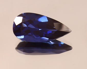 Zafiro azul real Piedra preciosa: Zafiro de Ceilán de talla pera de 3,40 quilates