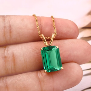 Colombian Emerald Pendant Radiant Emerald Necklace Green Gemstone Pendant Dainty Pendant May Birthstone Pendant Christmas Gift SilverJewelry