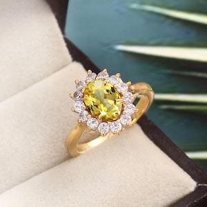 Ceylon Yellow Sapphire Ring Loup Clean Sapphire Ring Oval Gemstone Ring 925 Sterling Silver Ring Statement Ring Sapphire Christmas Jewelry