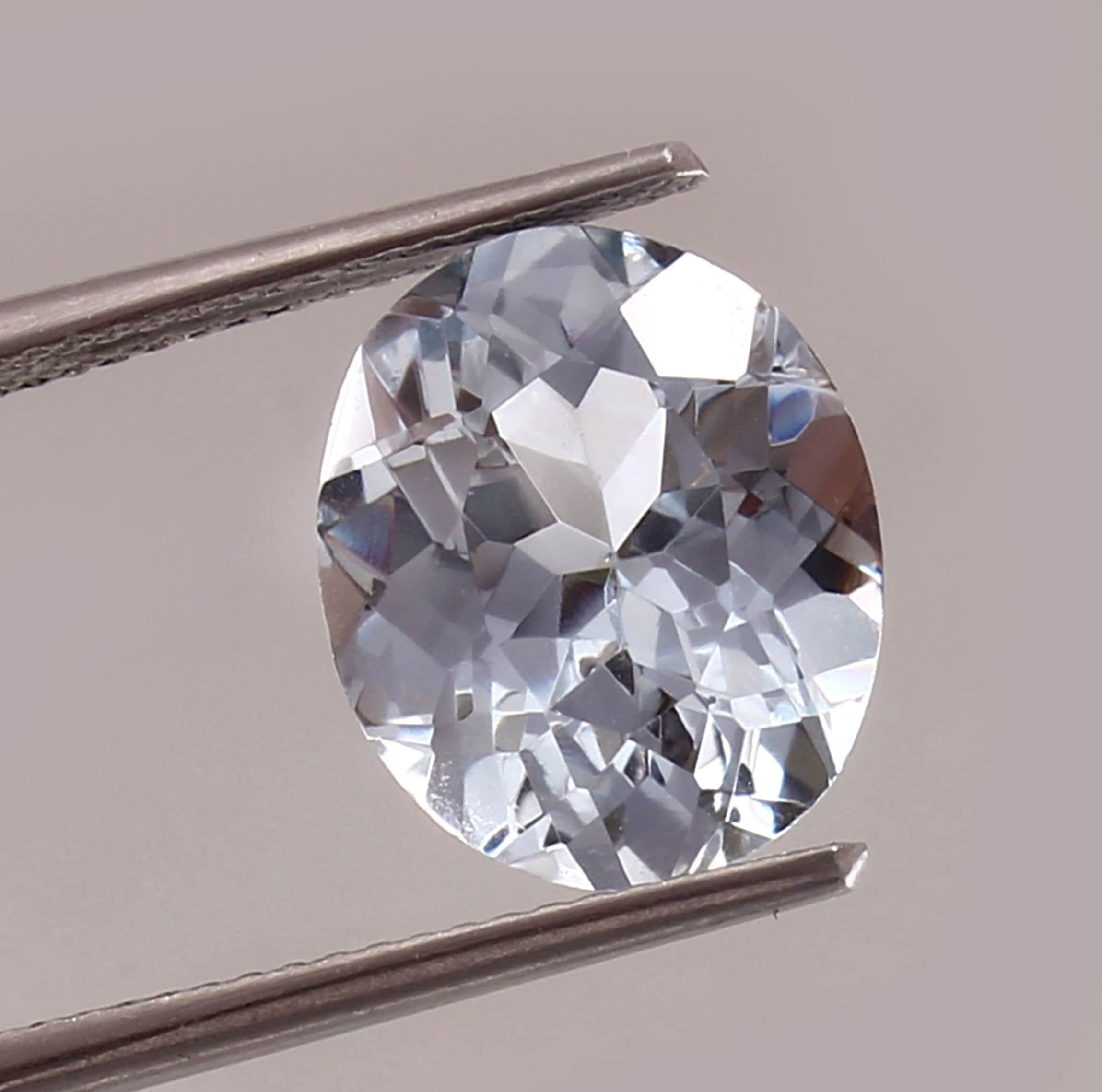 Pierre Aigue-marine Naturelle Du Brésil 5.10 Ct - Coupe Feuille Ovale Bleu Ciel | Gemme Transparente | Bijouterie Création