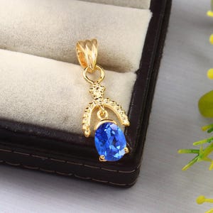 Flawless Cornflower Blue Sapphire Pendant Ceylon Sapphire Necklace Oval Pendant Blue Gemstone Pendant September Birthstone Christmas Jewelry