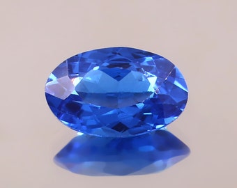 AAA Cornflower Blue Sapphire: 3.35 Carat Ceylon Oval Cut Gemstone