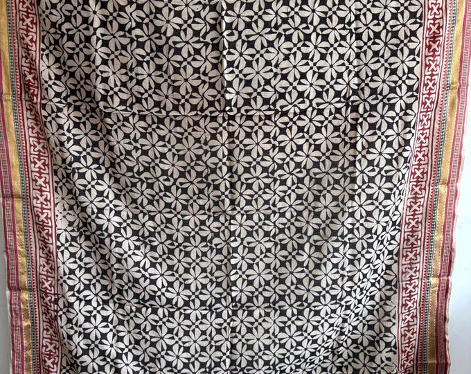 Hand Block Printed Beach Sarong for Women beach scarves in cotton Beach Wrap Pareo Beach Swim wear gift for her Beach Cover Ups Indian lungi