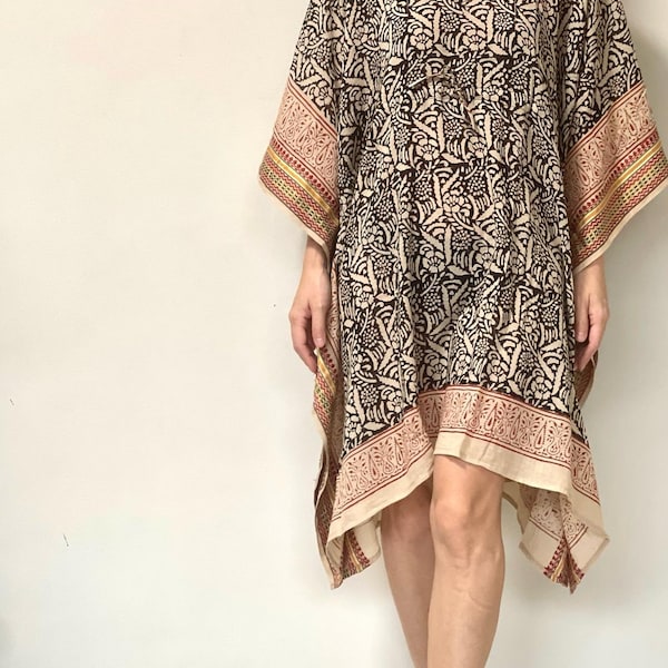 Caftan indien long et court en coton indien à col en V et imprimé bagru pour tenues de plage, housse de bikini et tuniques, tenues d'été pour femmes nuisette longue en voile de coton