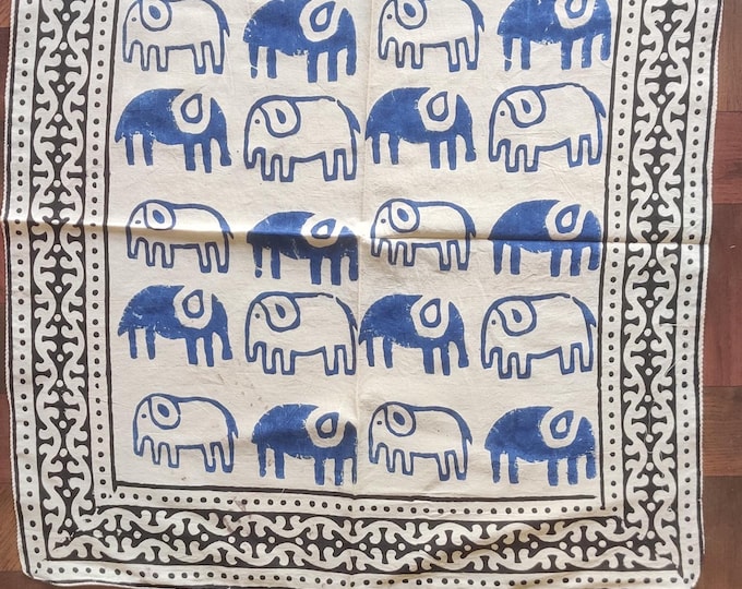 blue elephant bandana.animal print bandana.cotton blue bandana.pet bandana.pure cotton bandana .21*21 inch size bandana