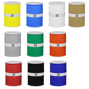 Puede incluir: Surtido de 10 carretes de cuerda en varios colores, incluyendo amarillo, azul, blanco, marrón, gris, verde, naranja, rojo, negro y azul real. Cada carrete tiene una etiqueta blanca con el texto "HD" impreso en ella.