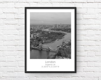 London Skyline Travel Framed Print