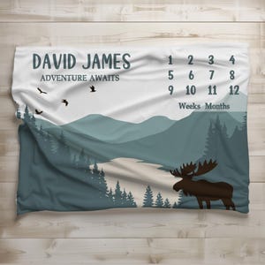 Abenteuer erwartet Jungen Meilenstein Decke, personalisierte Babydecke, benutzerdefinierte Wachstumstabelle Aquarell Berge Decke im Freien Kinderzimmer Dekor