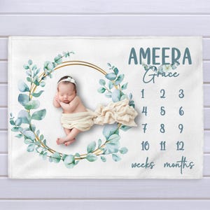 Boho Baby Milestone Blanket, Personalized Weekly Monthly Blanket, Newborn milestone, Custom Floral Baby Shower gift, first year blanket