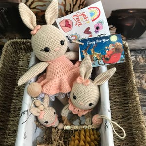 Regalo de baby shower, regalo de Navidad para bebés, caja de regalo para bebés, regalo de Pascua, juguete orgánico personalizado, regalo para recién nacidos, regalo de cumpleaños, juguete de conejito