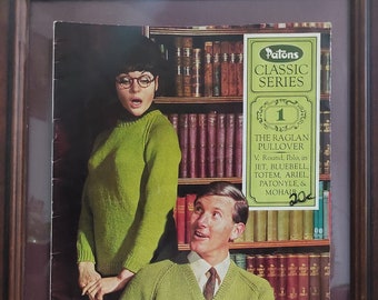 Patons vintage pattern, classic series 1. Raglan pullover, mens + womens jumper, his and hers size 32" - 44". Knitting pattern. Retro 1960s